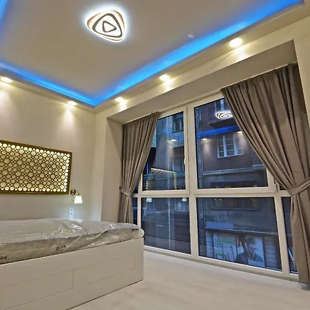 The Royals Downtown Daire Budapeşte