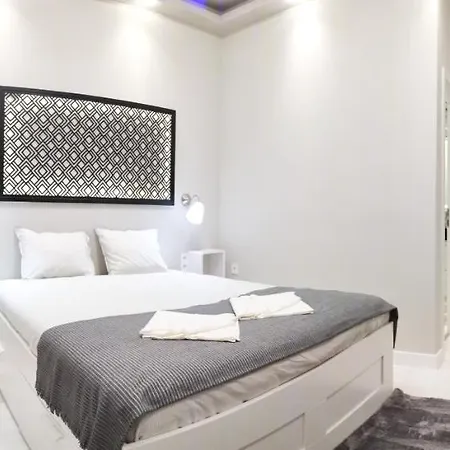 The Royals Downtown Apartament